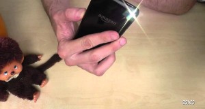 Amazon Fire Phone: How to on the flashlight/torch/light/lamp?